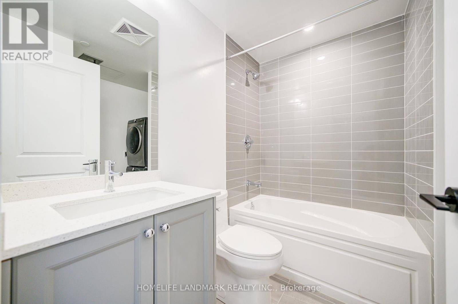 Oakville (wm Westmount), ON L6M5R6,2333 Khalsa Gate #313
