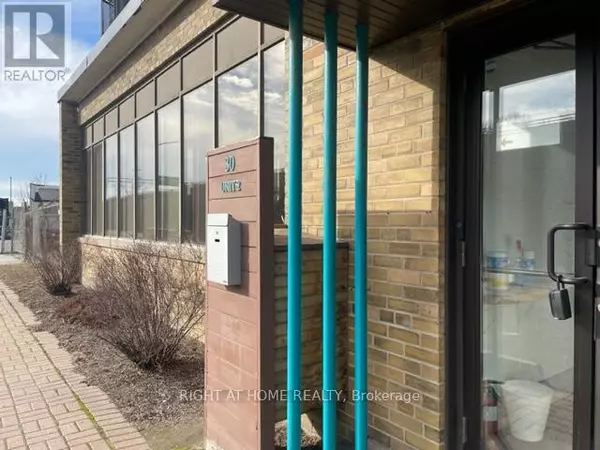 Toronto (islington-city Centre West), ON M8Z1M6,30 Fordhouse BLVD #A