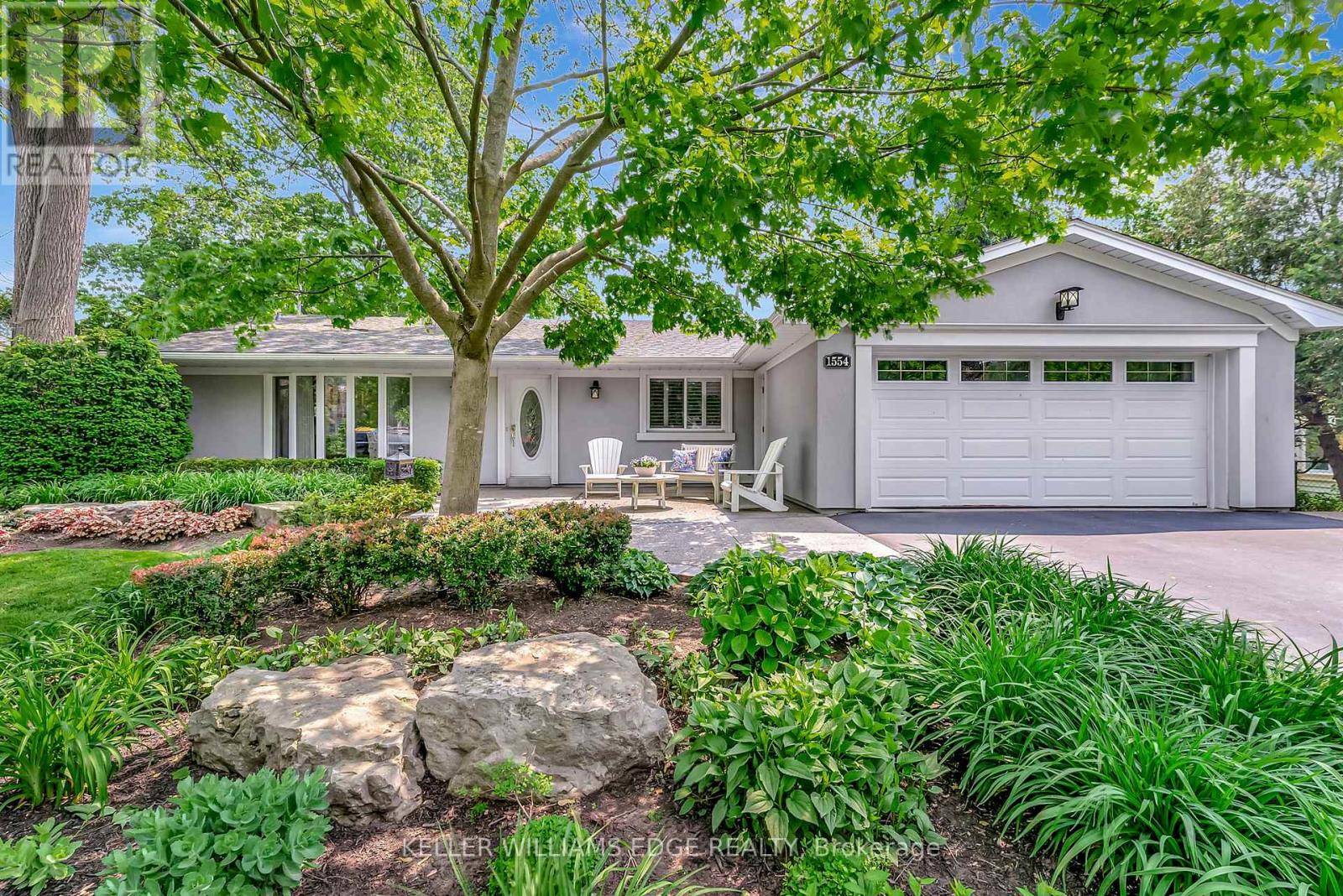 Oakville (sw Southwest), ON L6L1K7,1554 VENETIA DRIVE
