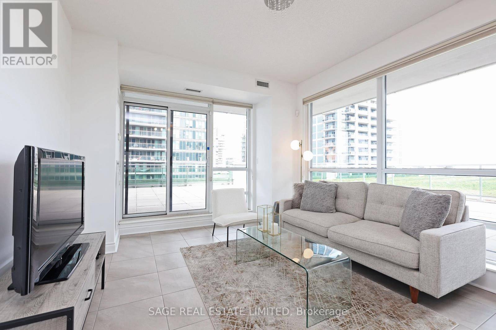 Toronto (mimico), ON M8V0A5,16 Brookers LN #409