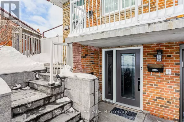 Toronto (black Creek), ON M3N1T8,22 BAMFORD CRESCENT