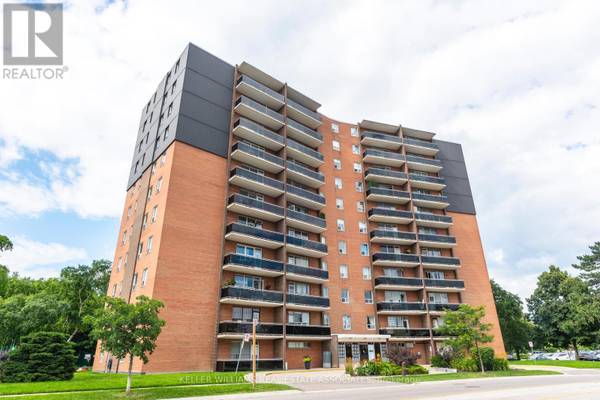 3145 Queen Frederica DR #802, Mississauga (applewood), ON L4Y3A7