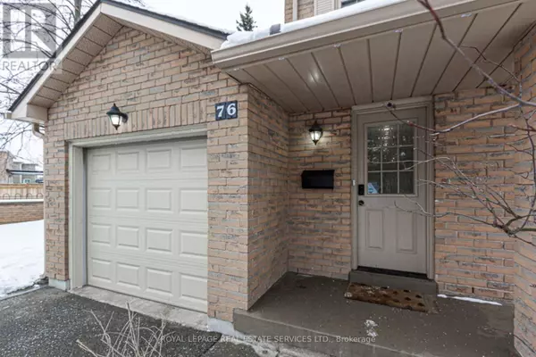 Oakville (1015 - Ro River Oaks), ON L6H5L8,2272 Mowat AVE #76