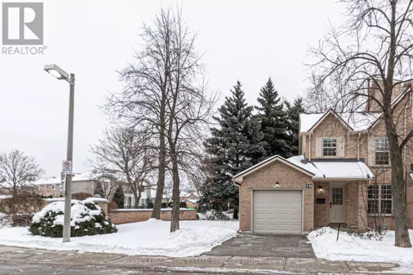 Oakville (1015 - Ro River Oaks), ON L6H5L8,2272 Mowat AVE #76