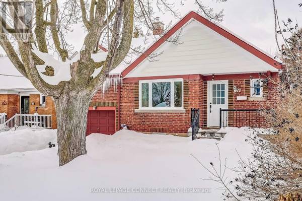 12 ROSE VALLEY CRESCENT, Toronto (rockcliffe-smythe), ON M6N4V8