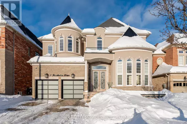 9 INTERLACKEN DRIVE, Brampton (credit Valley), ON L6X0Y1