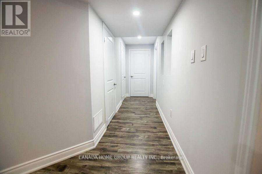 Milton (fo Ford), ON L9E1E4,1243 MCEACHERN COURT