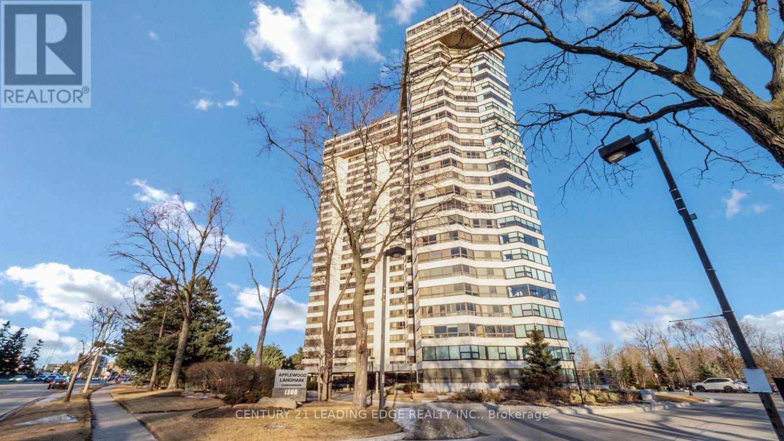 Mississauga (applewood), ON L4Y3Z2,1300 BLOOR ST #2005