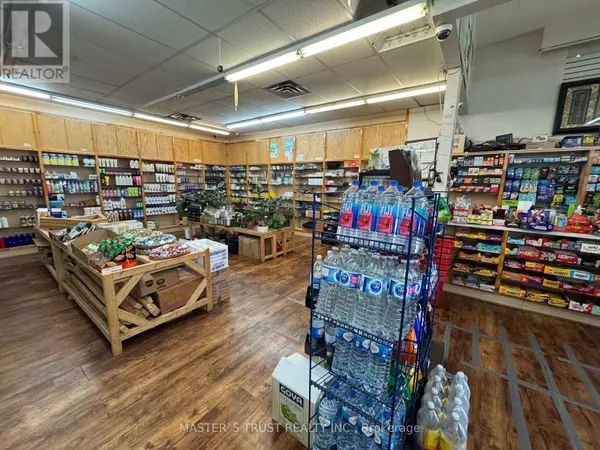 Toronto (keelesdale-eglinton West), ON M6M4Z8,419 ROGERS ROAD