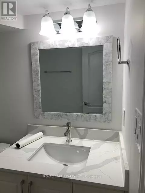 Mississauga (churchill Meadows), ON L5M6Y8,5898 Bermuda DR #Basement