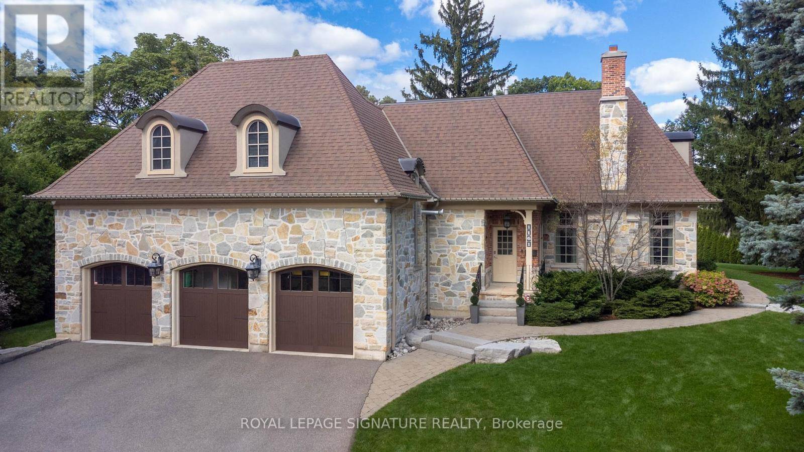 Mississauga (lorne Park), ON L5H2W3,1161 TECUMSEH PARK DRIVE
