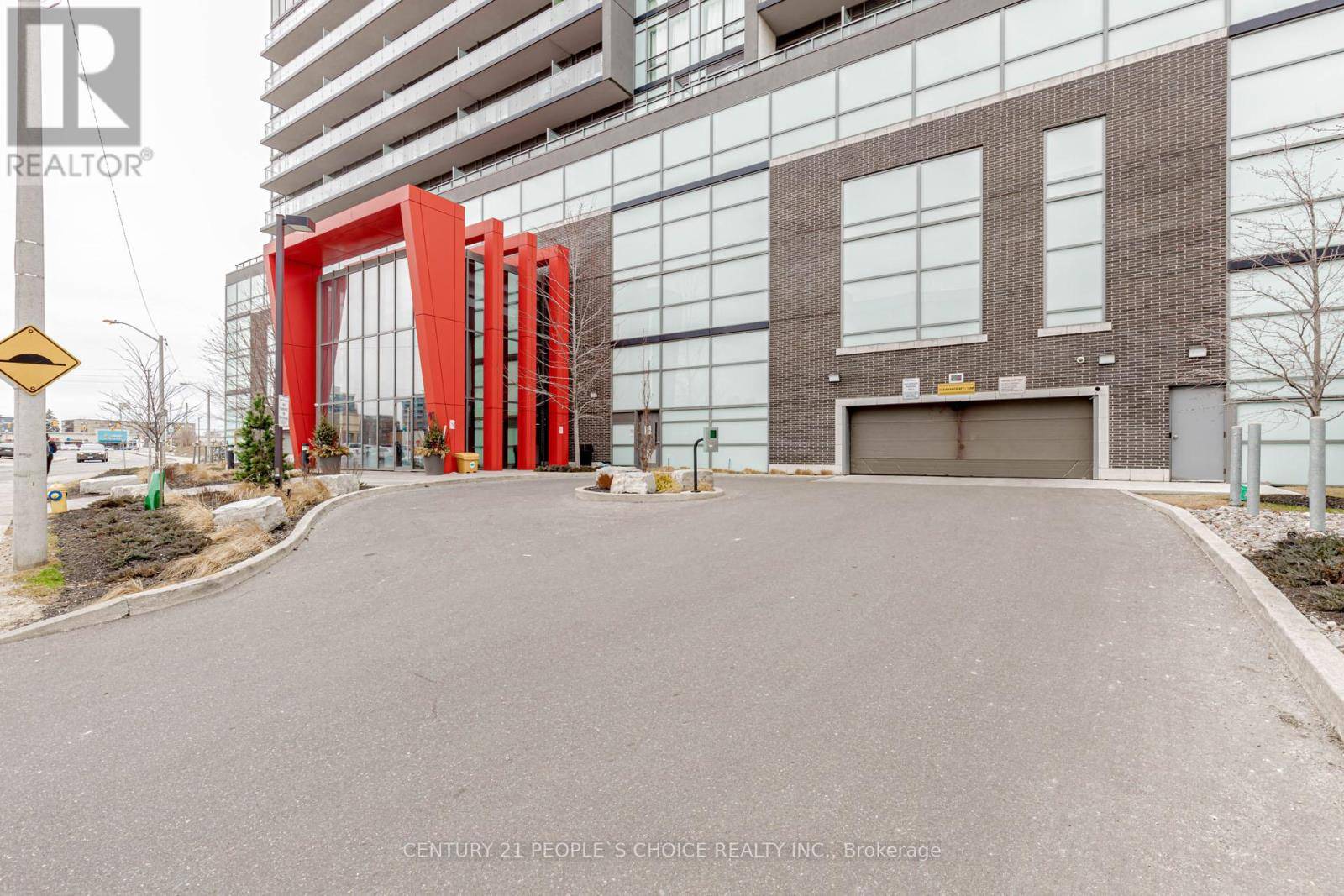 Toronto (downsview-roding-cfb), ON M3M0B3,15 James Finlay WAY #624