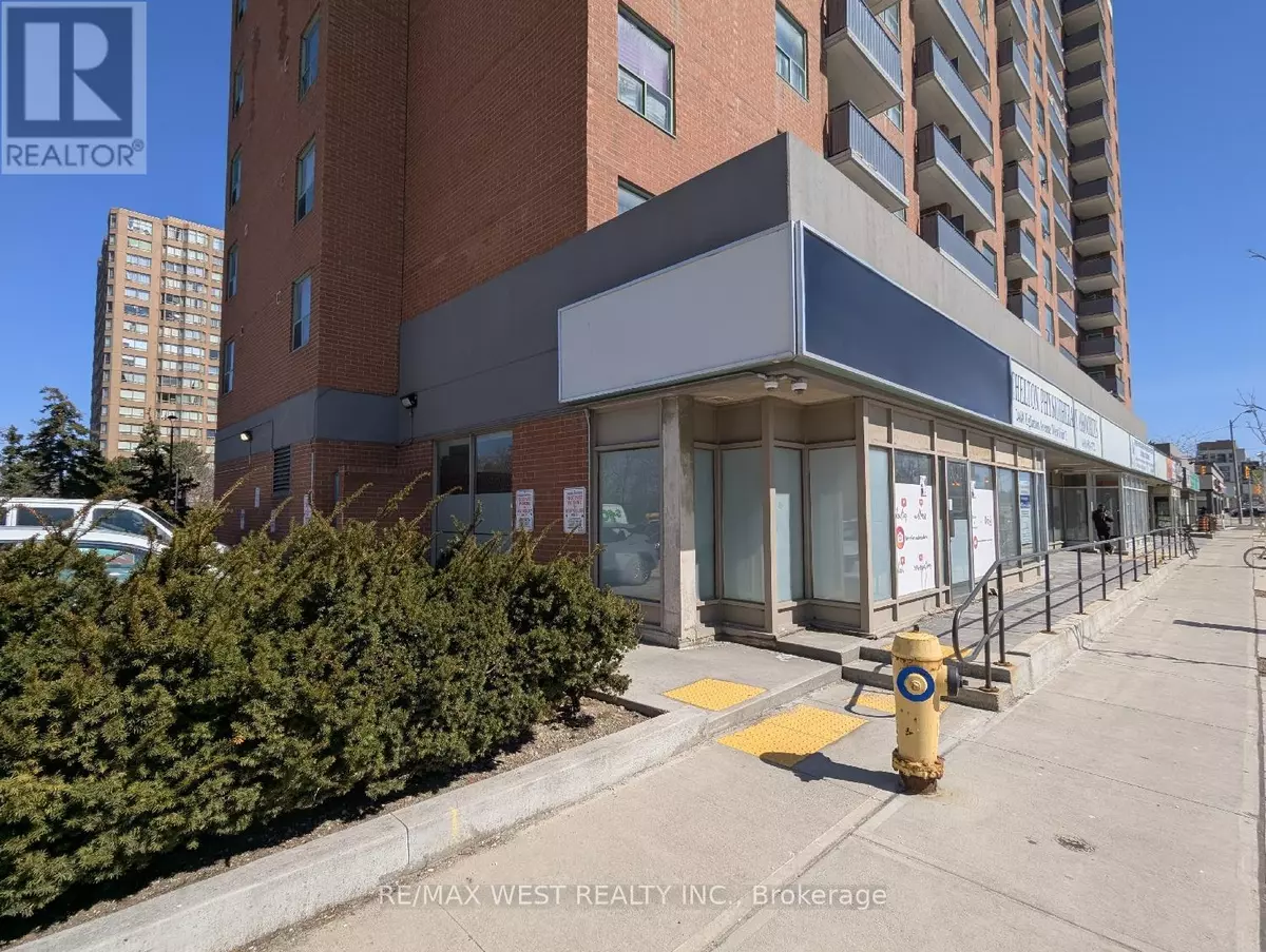 Toronto (beechborough-greenbrook), ON M6M5E2,2468 Eglinton AVE West #Unit 1