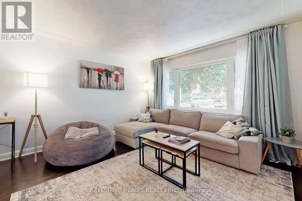 Burlington (brant), ON L7R1Y6,2221 GHENT AVENUE