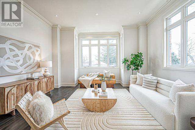 28 ELDER AVENUE, Toronto (long Branch), ON M8W1S4