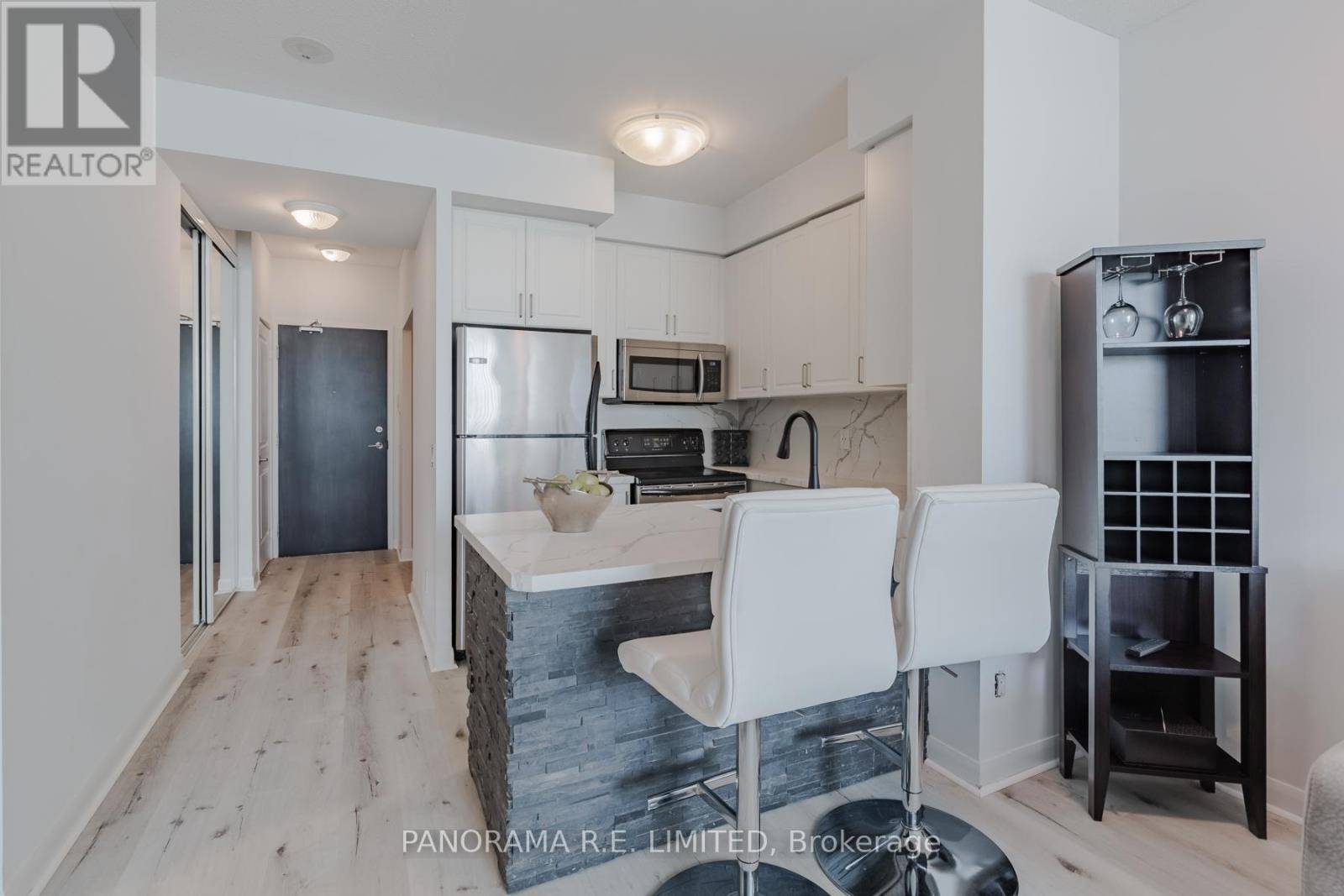 Toronto (islington-city Centre West), ON M9C0A2,235 Sherway Gardens RD #207