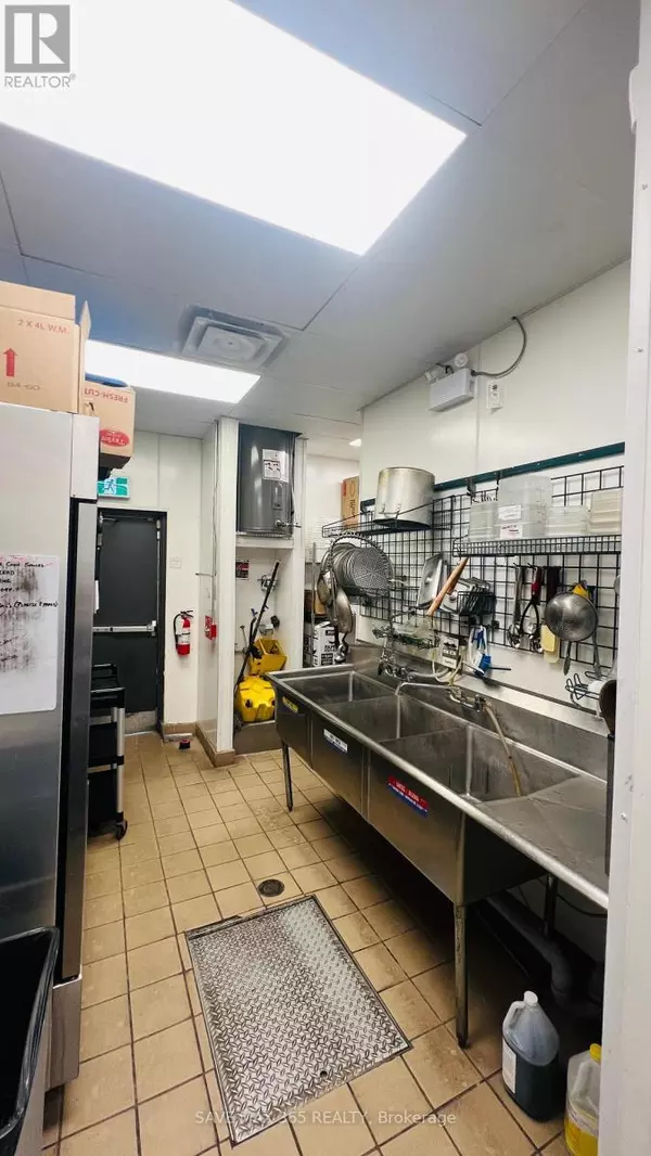 Orangeville, ON L9W2E8,95 First ST ##G001
