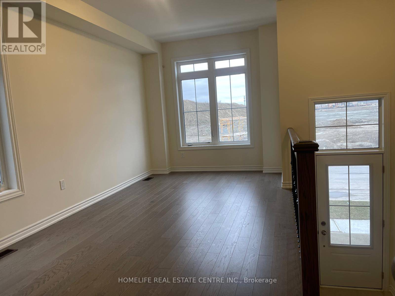 Brampton (sandringham-wellington North), ON L6R4E4,359 INSPIRE BOULEVARD