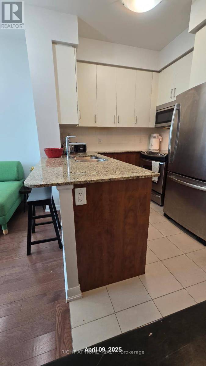 Toronto (islington-city Centre West), ON M9C0A4,215 Sherway Gardens RD #101