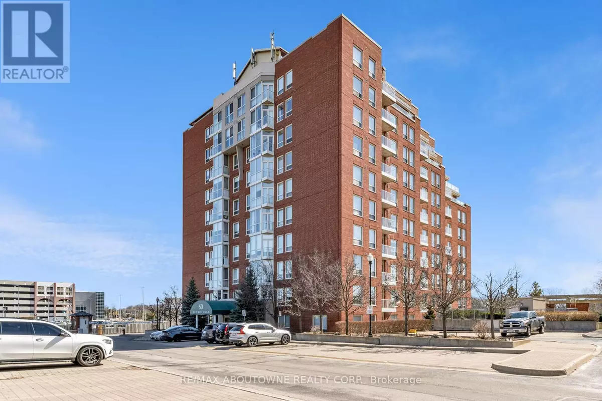 Oakville (qe Queen Elizabeth), ON L6J7V9,60 Old Mill RD #102