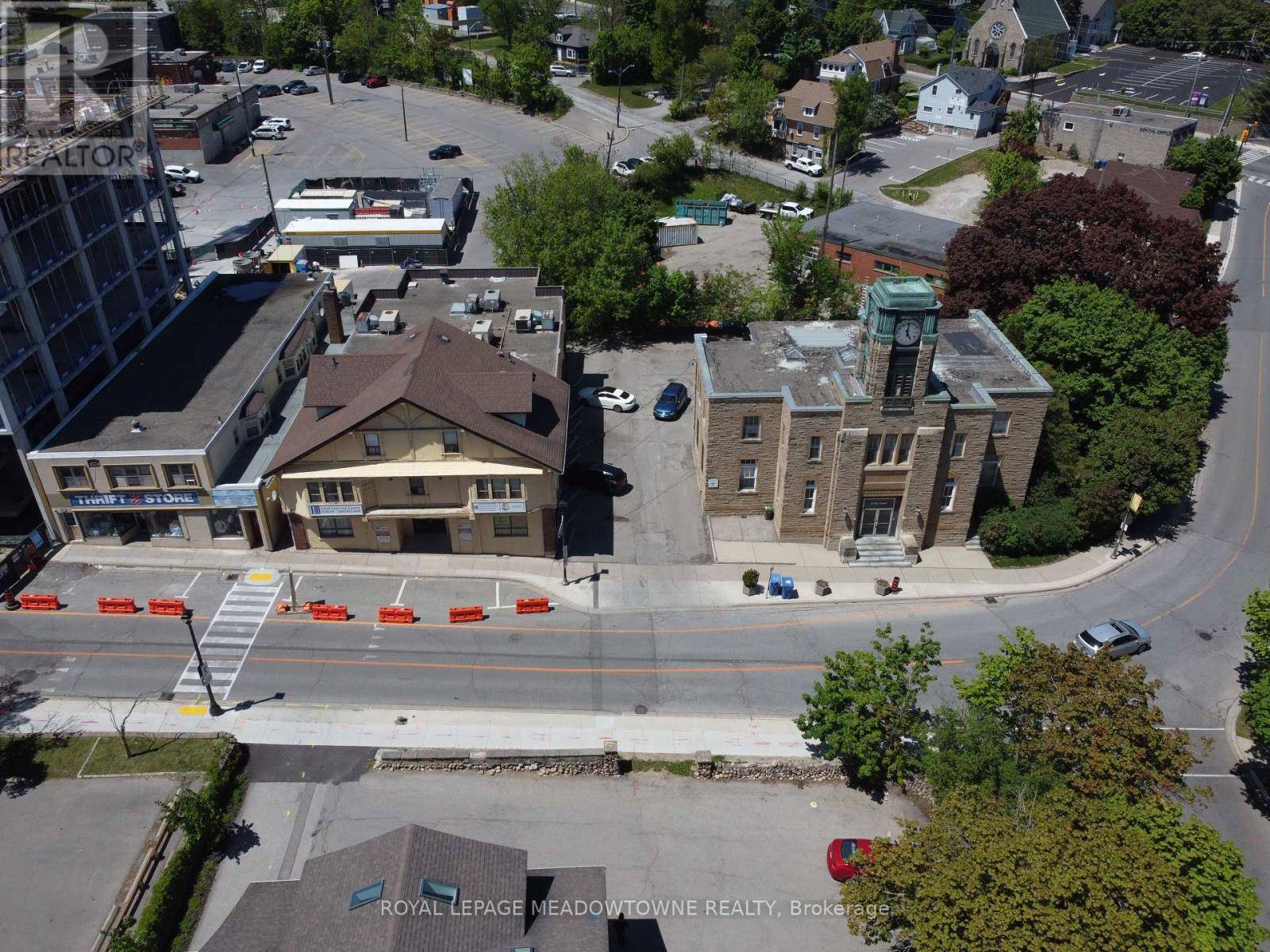 Halton Hills (georgetown), ON L7G2C9,70 MILL STREET