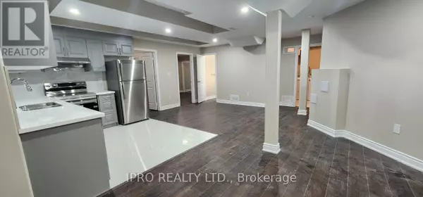 Brampton (northwest Brampton), ON L7A4L6,71 Ivor CRES #Basement