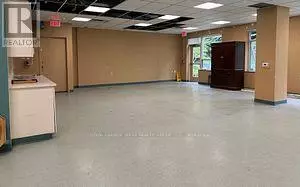 Toronto (humber Heights), ON M9P3V8,1447 North Royal York RD #110