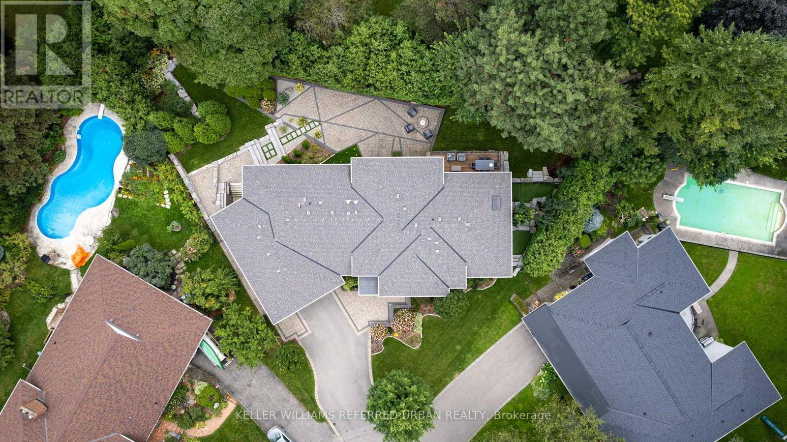 Toronto (princess-rosethorn), ON M9A1V5,18 PLUMBSTEAD COURT