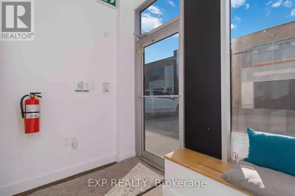 Mississauga (dixie), ON L4Y0G4,1215 Queens WAY East #57