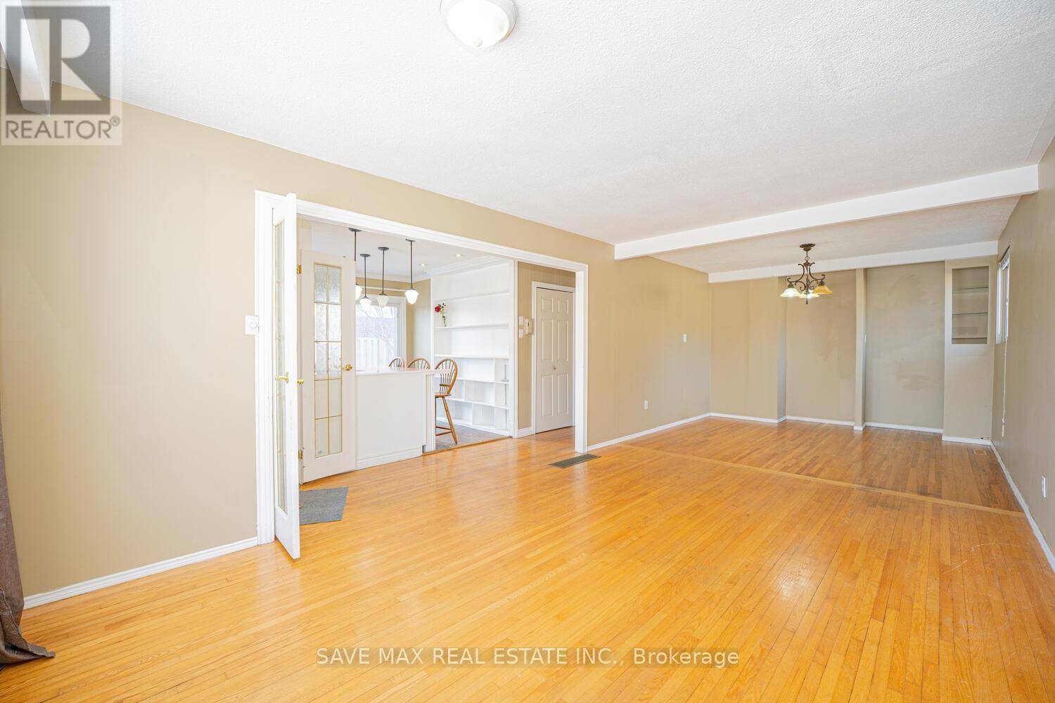Brampton (madoc), ON L6V2H7,102 SUTHERLAND AVENUE