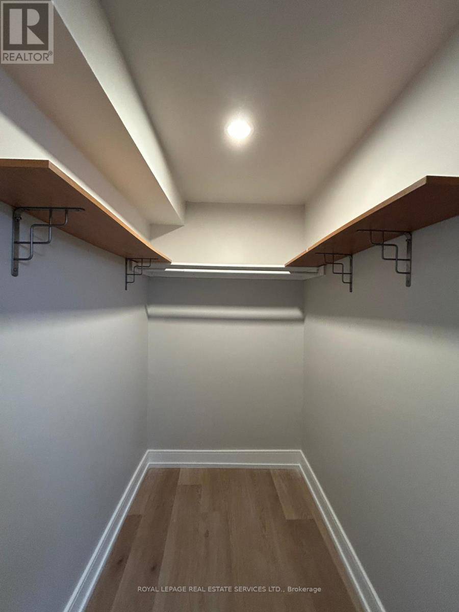 Mississauga (east Credit), ON L5V3C1,4270 Trailmaster DR #Bsmt