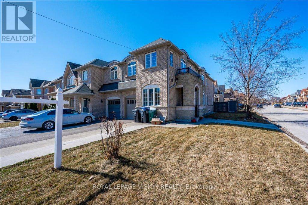 Brampton (brampton East), ON L6P3S1,32 DREXEL ROAD