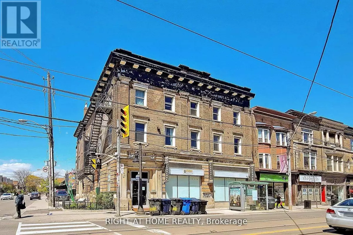 Toronto (south Parkdale), ON M6K1L4,1346 QUEEN STREET W