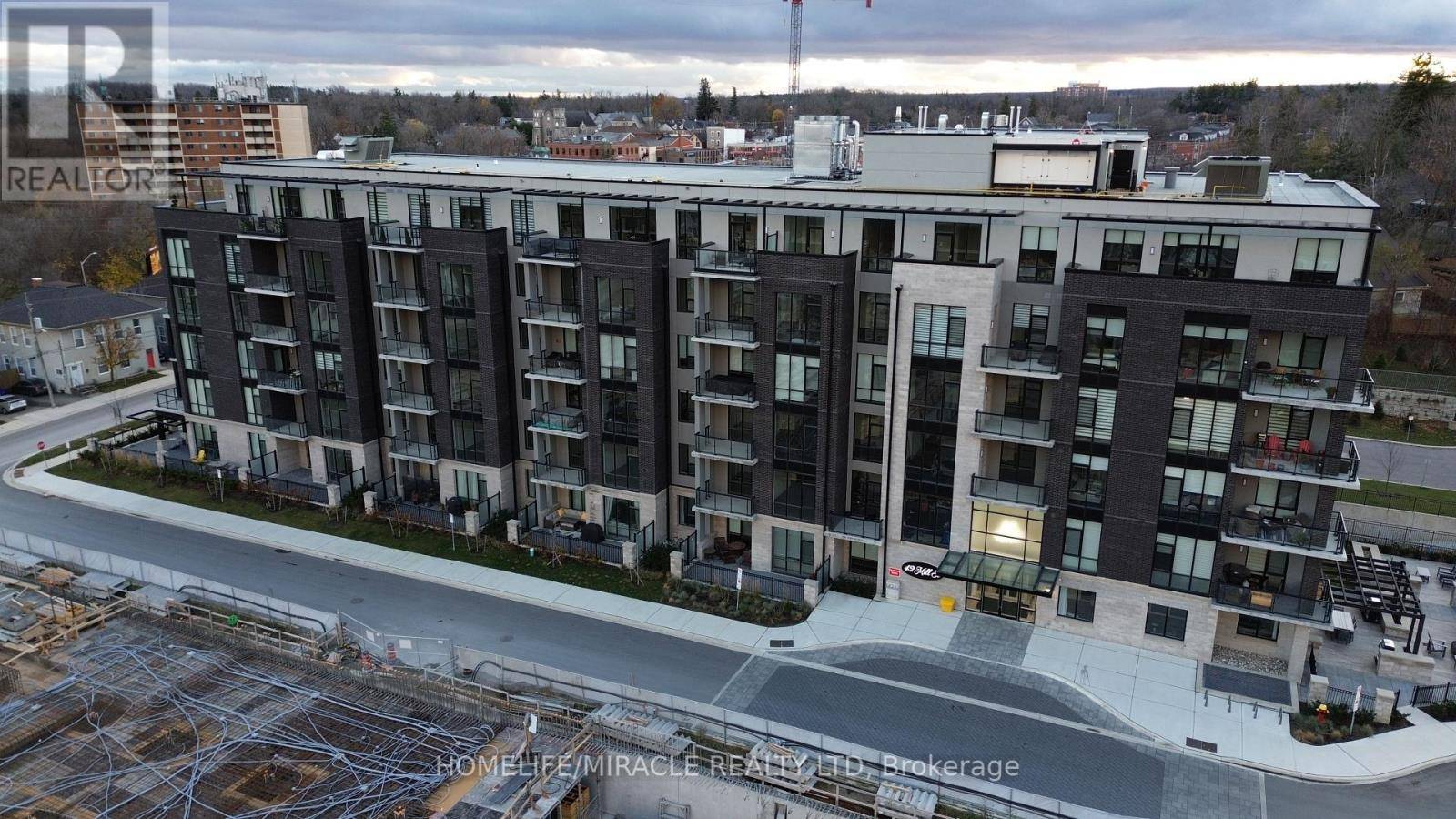 42 Mill ST #414, Halton Hills (georgetown), ON L7G0P9