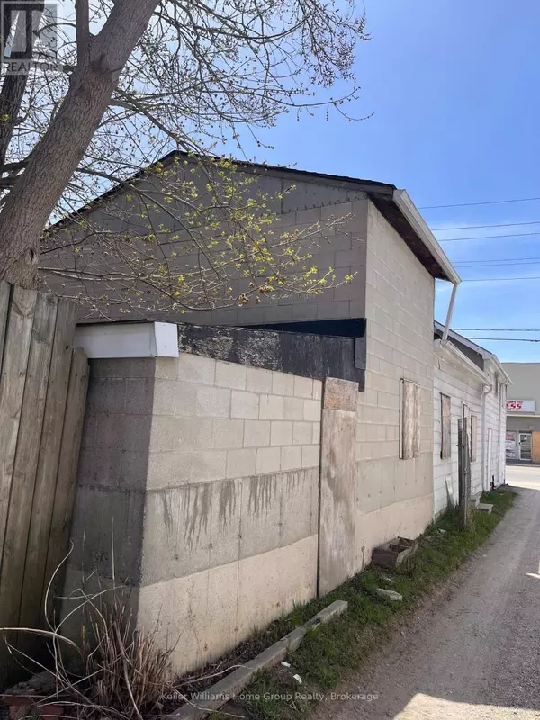 Halton Hills (ac Acton), ON L7J1V9,5 MAIN STREET N