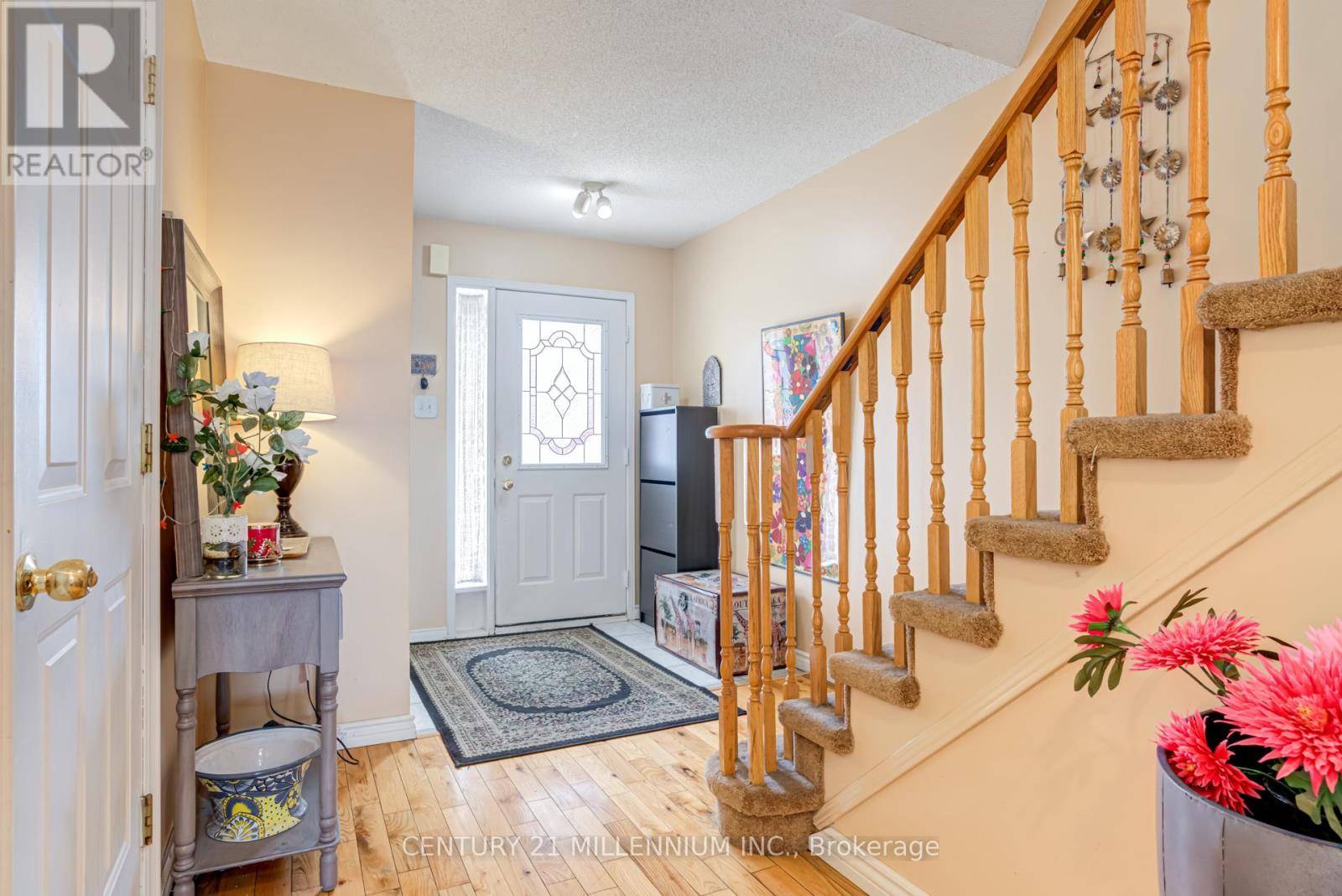 Brampton (snelgrove), ON L7A1G5,200 Cresthaven RD #2