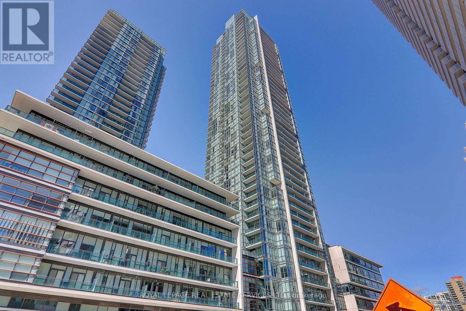 Mississauga (city Centre), ON L5B0E9,4070 Confederation Pkwy #1404
