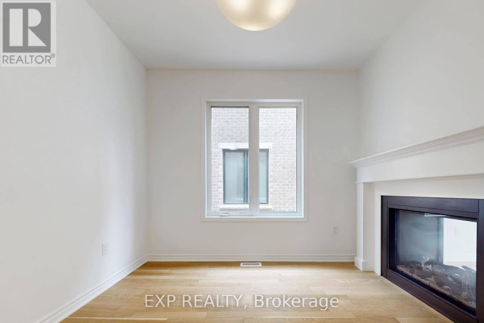Oakville (jm Joshua Meadows), ON L6H3X1,1190 TANBARK AVENUE