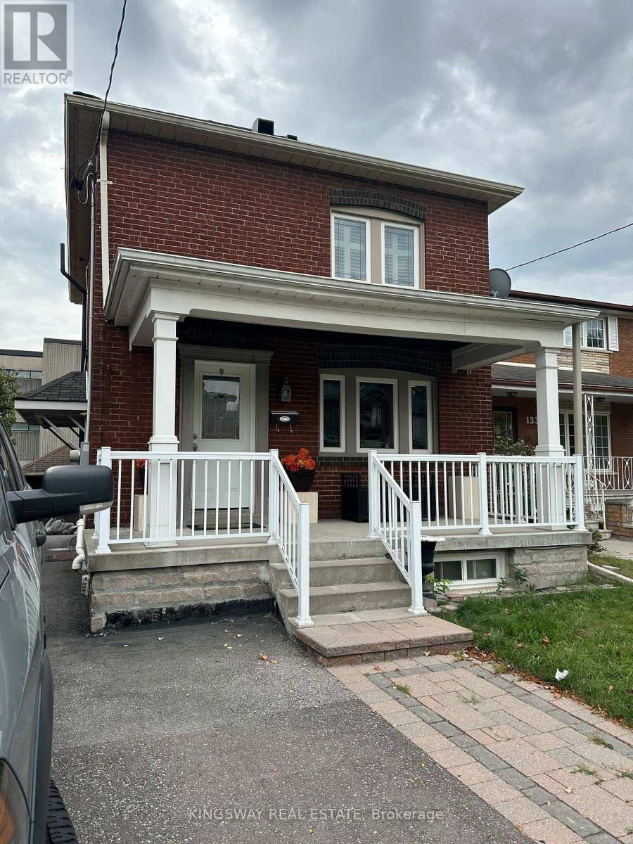 Toronto (weston), ON M9N2G8,135 WILLIAM STREET