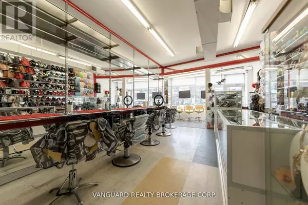 Toronto (rustic), ON M9N2S3,1705-1707 JANE STREET