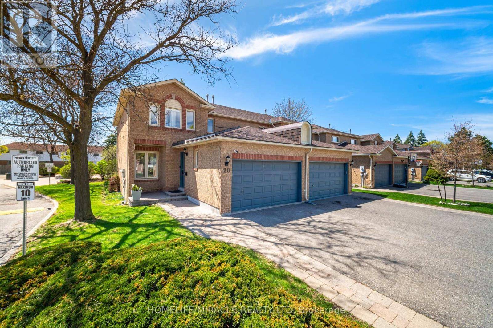 Brampton (northwood Park), ON L6X4H8,20 WAYNE NICOL DR DRIVE