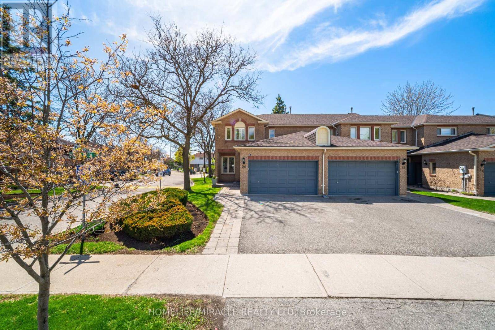 Brampton (northwood Park), ON L6X4H8,20 WAYNE NICOL DR DRIVE