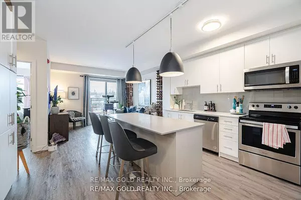 Burlington (lasalle), ON L7T0C1,320 Plains RD East #213