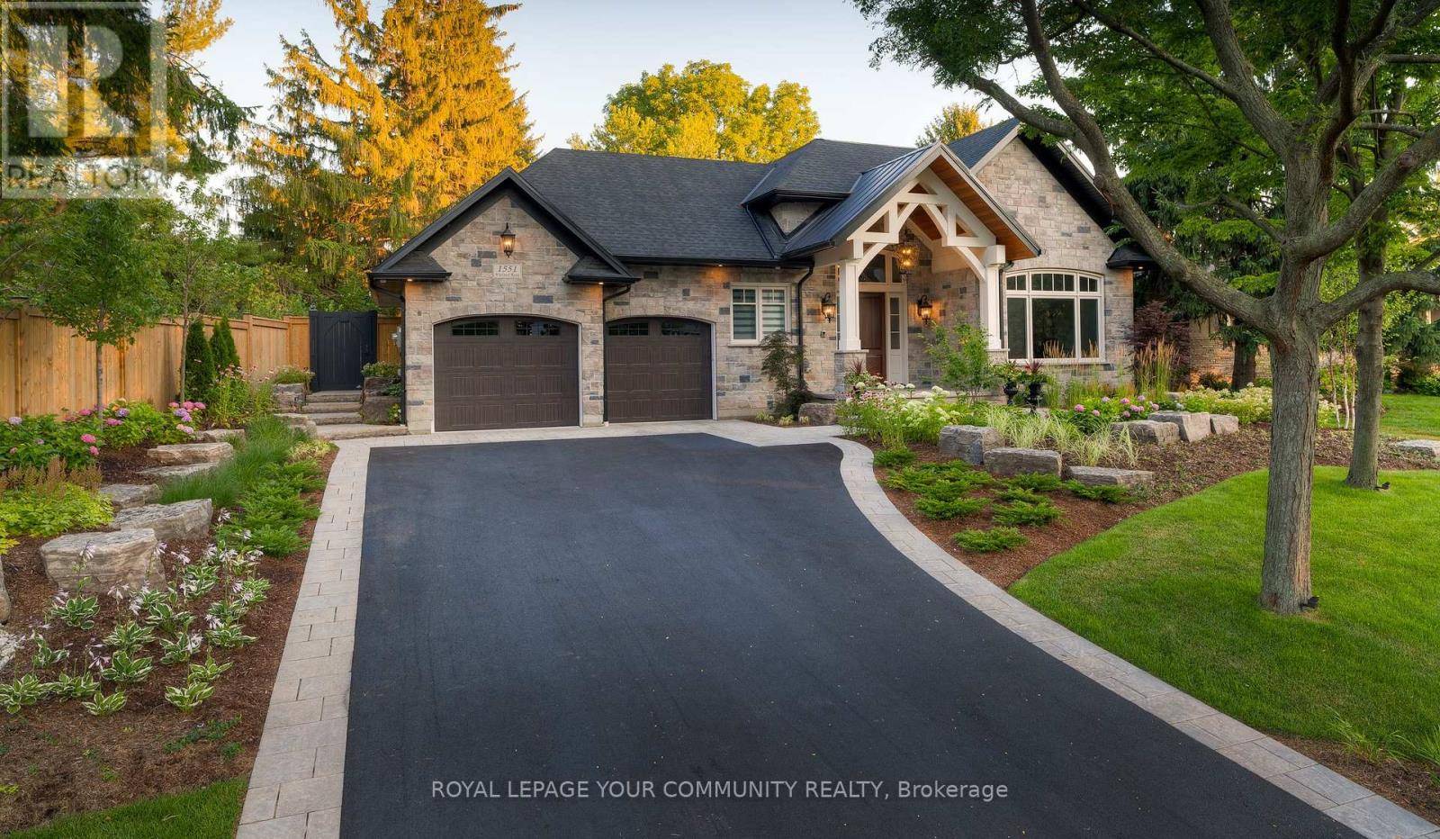 Oakville (sw Southwest), ON L6L1N4,1551 WARLAND ROAD