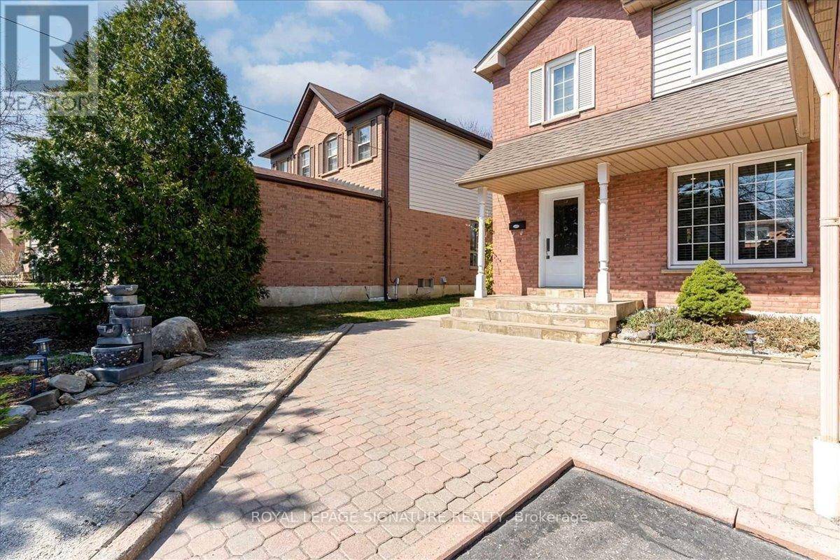 Brampton (westgate), ON L6S5Y9,16 NECTARINE CRESCENT