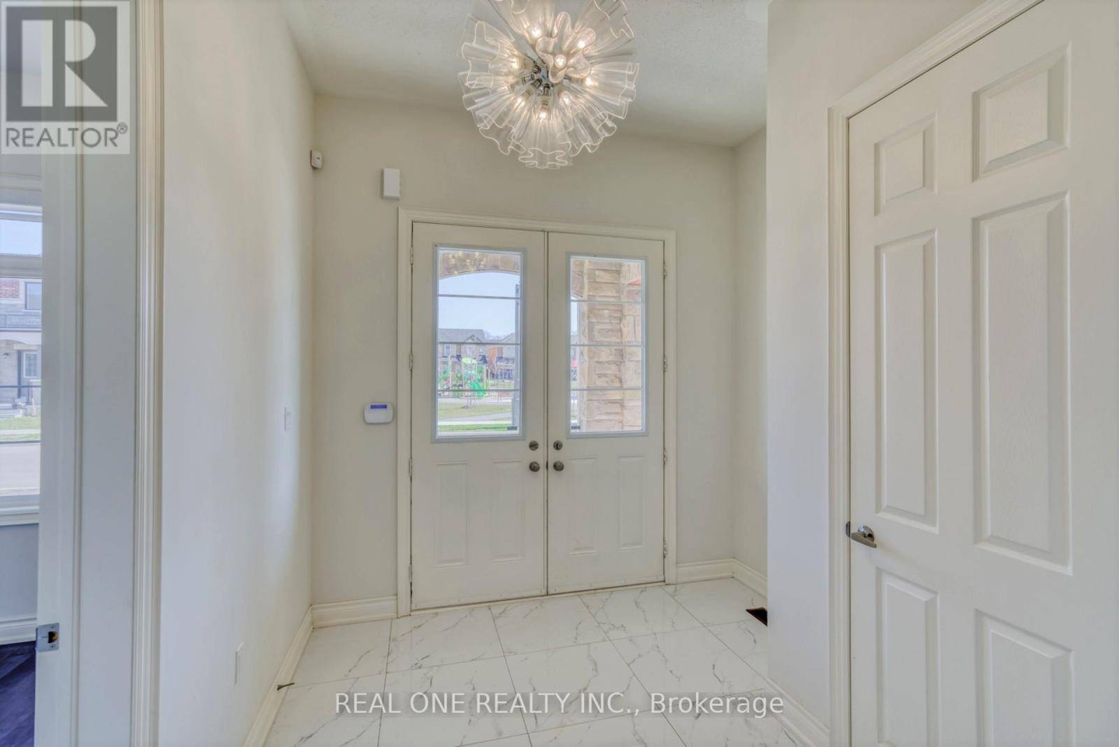 Oakville (jm Joshua Meadows), ON L6H0T4,3186 BUTTONBUSH TRAIL