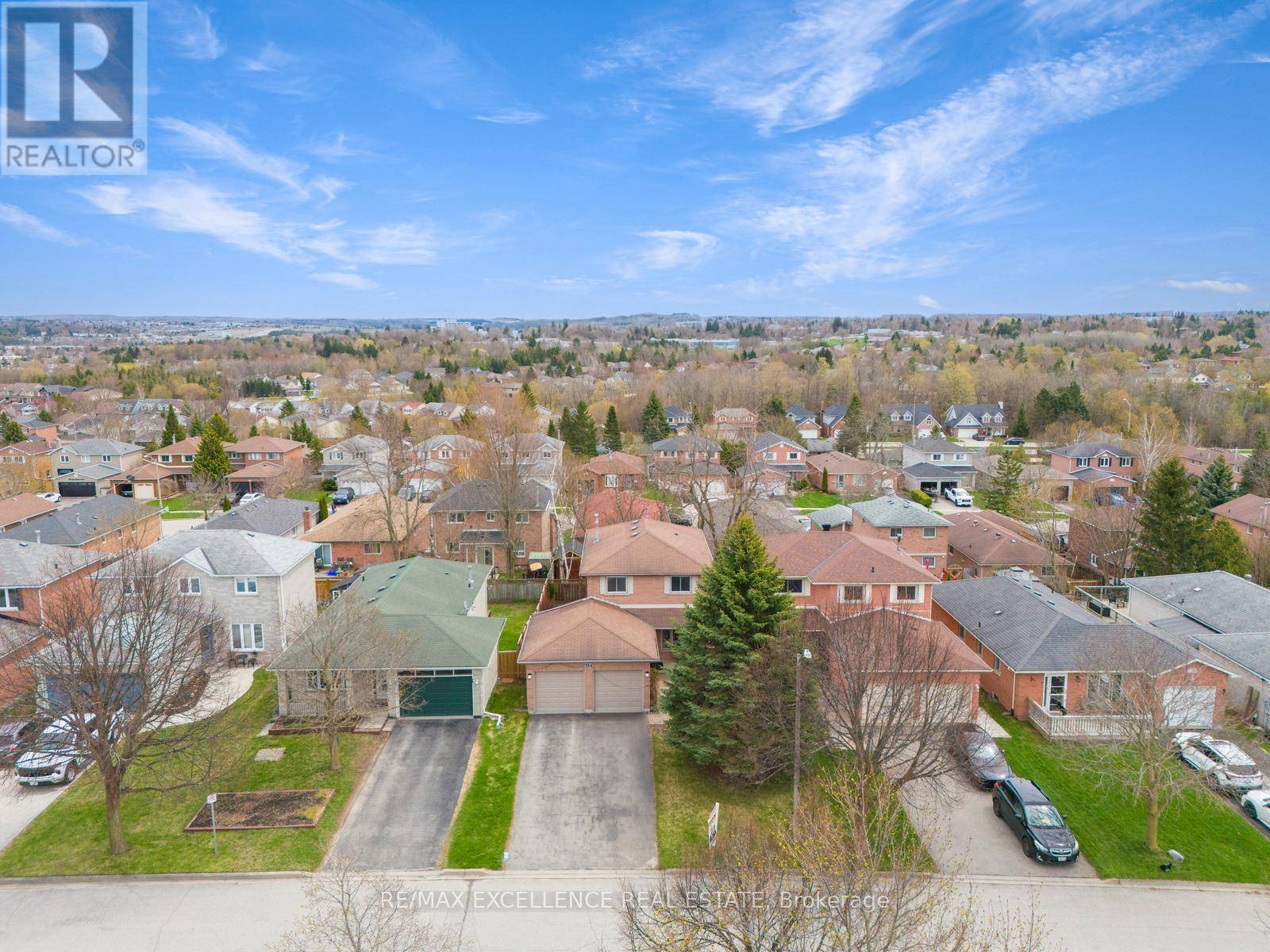 Orangeville, ON L9W4M3,324 BAILEY DRIVE