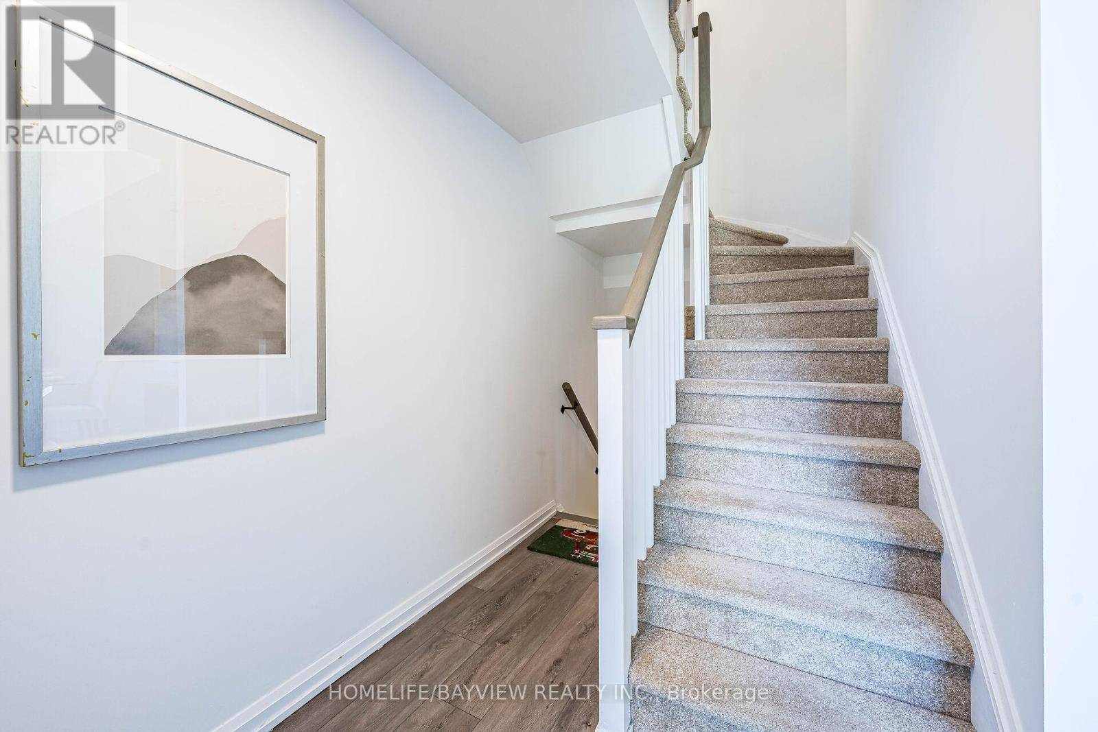 Toronto (edenbridge-humber Valley), ON M8X0B3,10 Brin DR #24