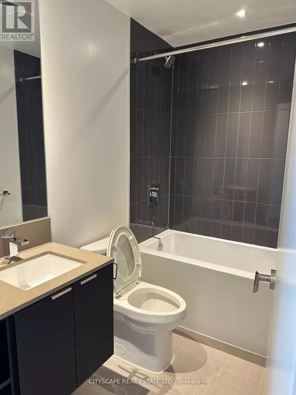 Mississauga (city Centre), ON L5B0M1,3883 Quartz RD East #4703