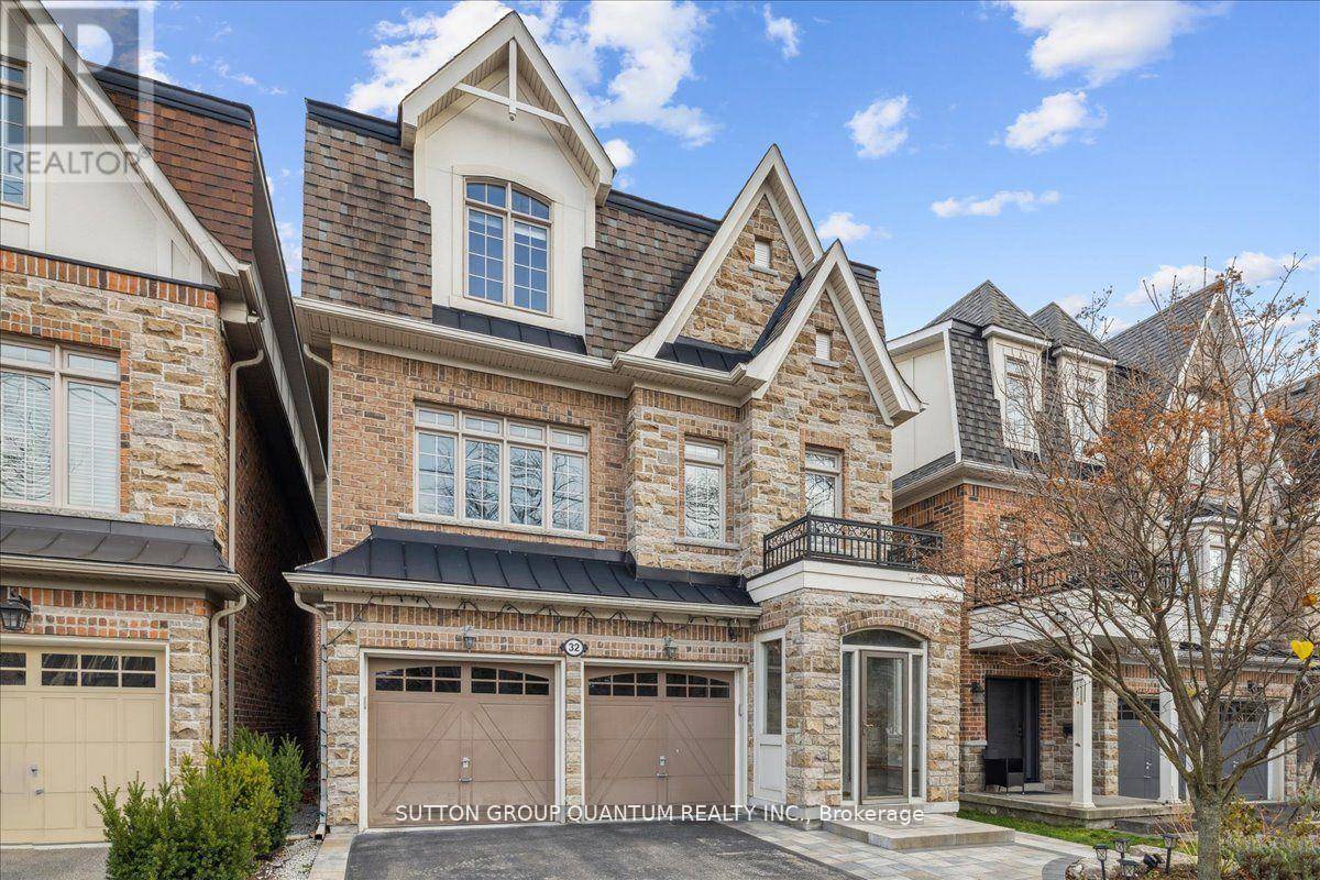 Mississauga (cooksville), ON L5B1A4,32 HARBORN ROAD